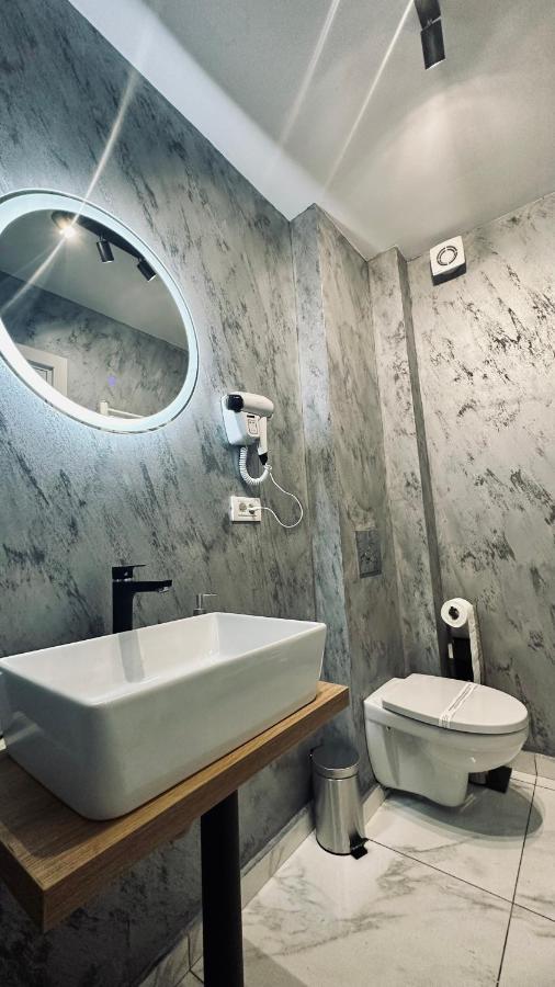 Stay Inn Central Brasov Ap 3 Exterior foto