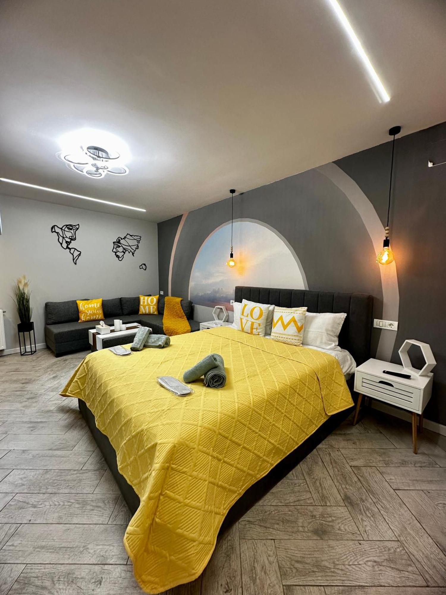 Stay Inn Central Brasov Ap 3 Exterior foto